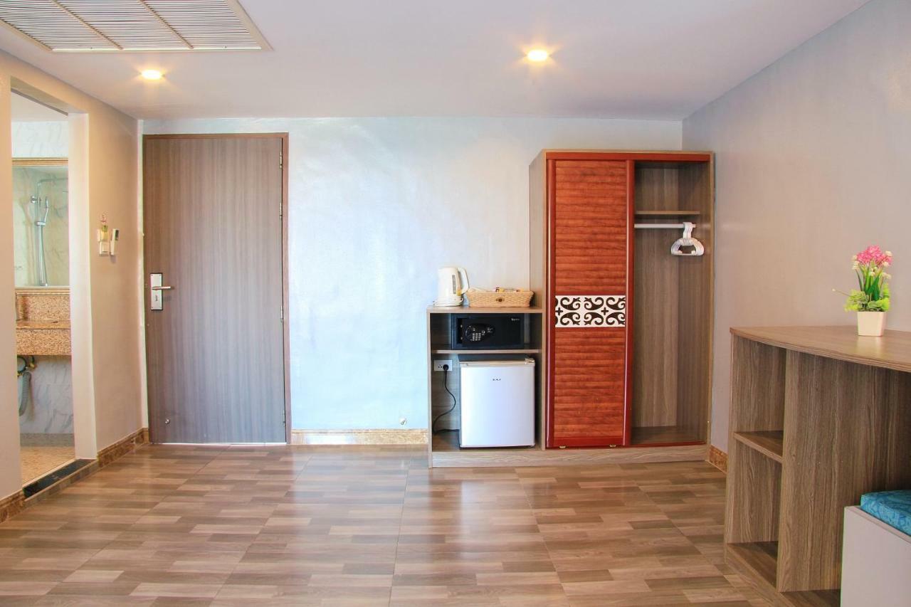 Dragon Beach Resort Jomtien Pattaya Exterior foto